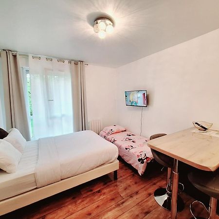 Studio Alpha - 2Min By Train To Disneyland Or 20Min Walk - 5Min Walk To "Val D'Europe" Station Монтеврен Экстерьер фото